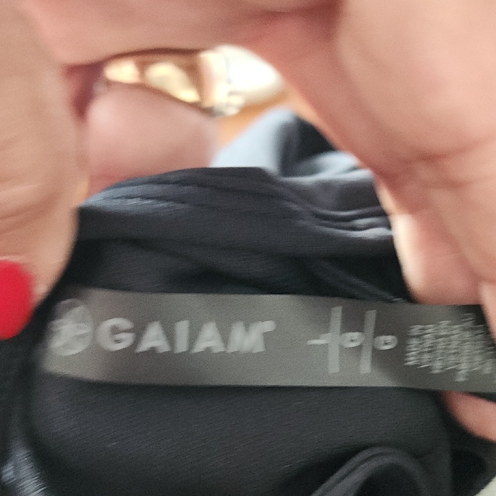 GAIAM Black Fabric - Picture 3 of 3
